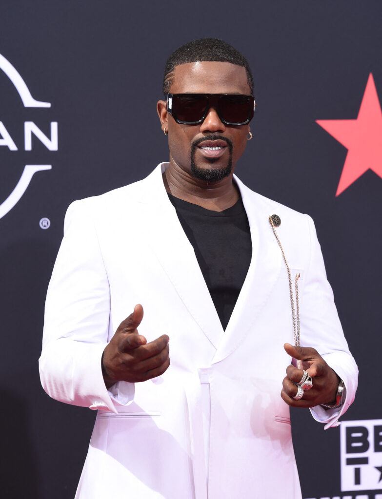 Ray J Rushed to Vegas Hospital Following ‘Heart Pains’ and Pneumonia Diagnosis