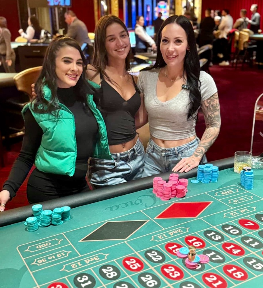 Bryce Hall, Callum Walsh Spotted Along With UFC Stars At Circa Resort Las Vegas (PHOTOS)