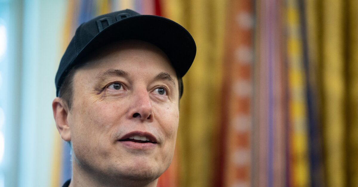 Elon Musk’s Vegas Loop Under Fire as Lawmakers Raise Red Flags