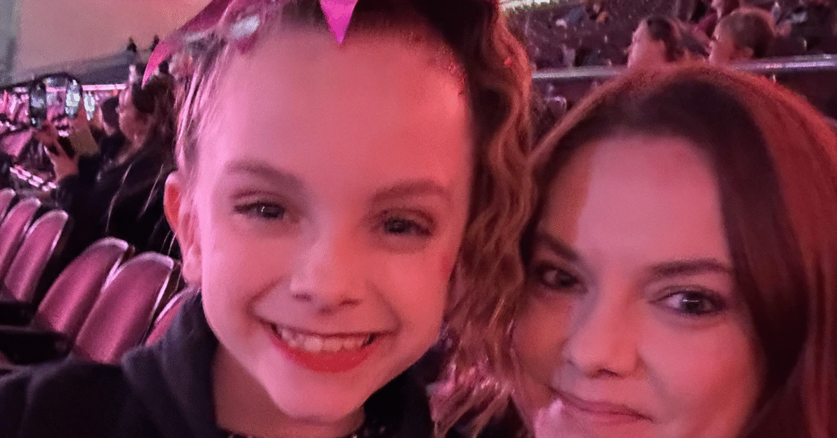 Police Investigate Apparent Murder-Suicide of Utah Mother and Child in Las Vegas