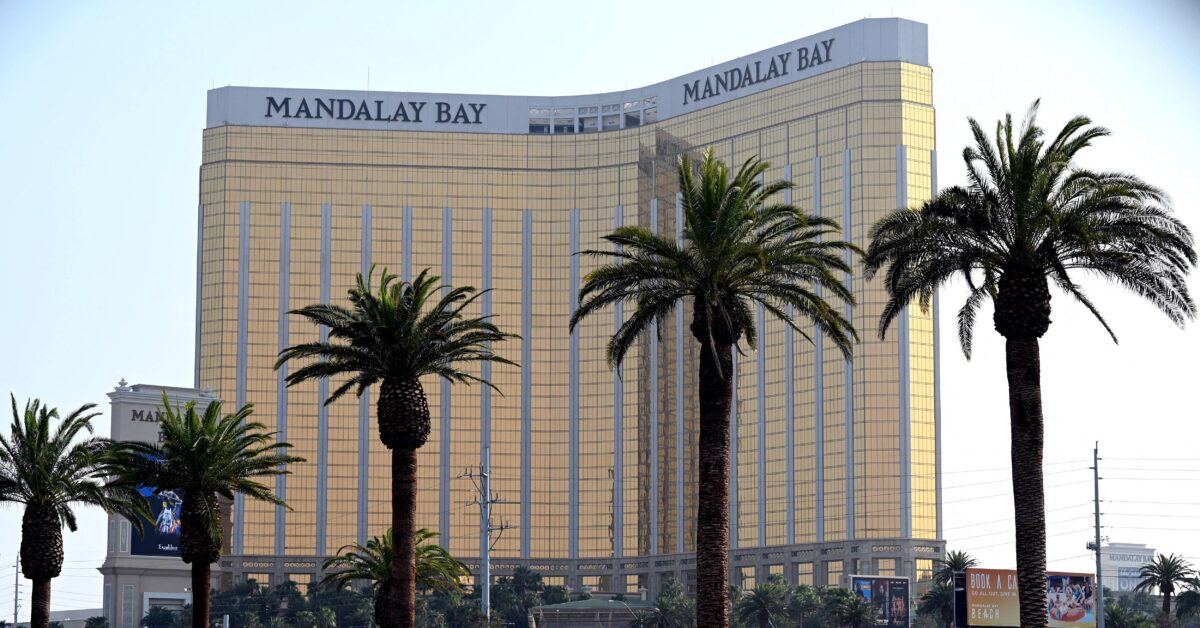 $5 Bet Explodes Into $10.4m Megabucks Win at Mandalay Bay