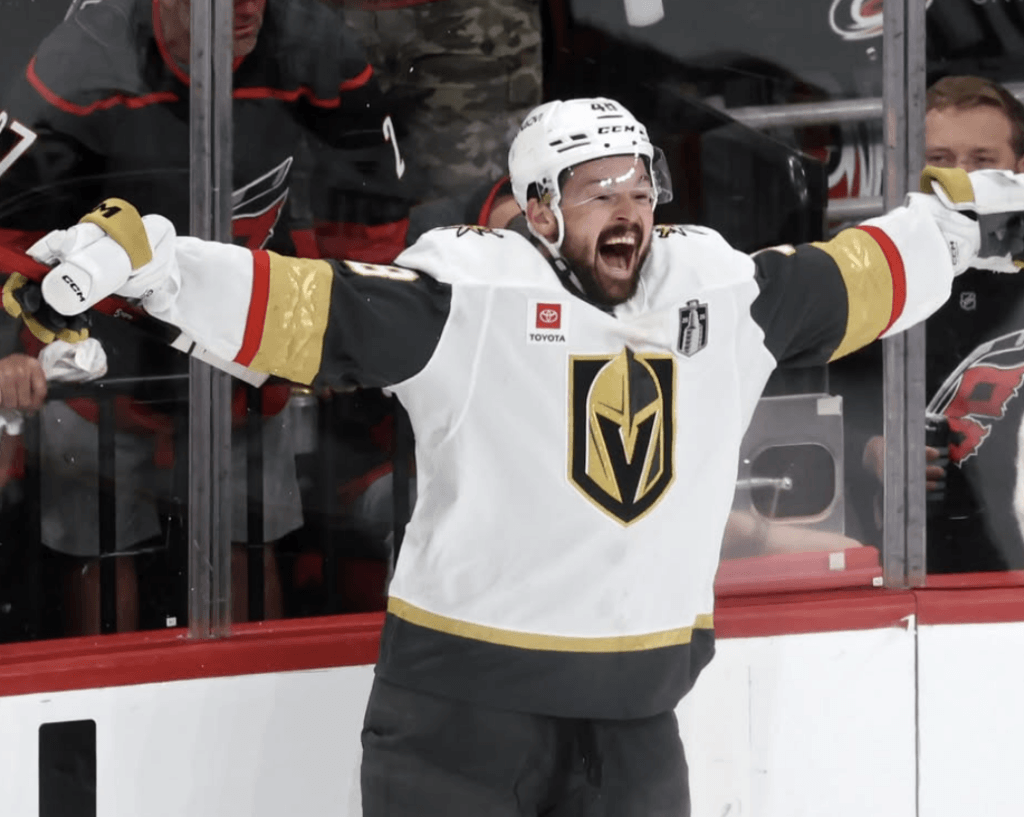 Golden Knights Take Game 1, Edge Hurricanes in Stanley Cup Final Opener