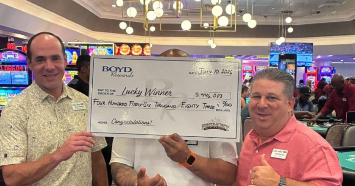 Hawaii Visitor Leaves Las Vegas With Incredible Six-Figure Jackpot From 1$ Bet