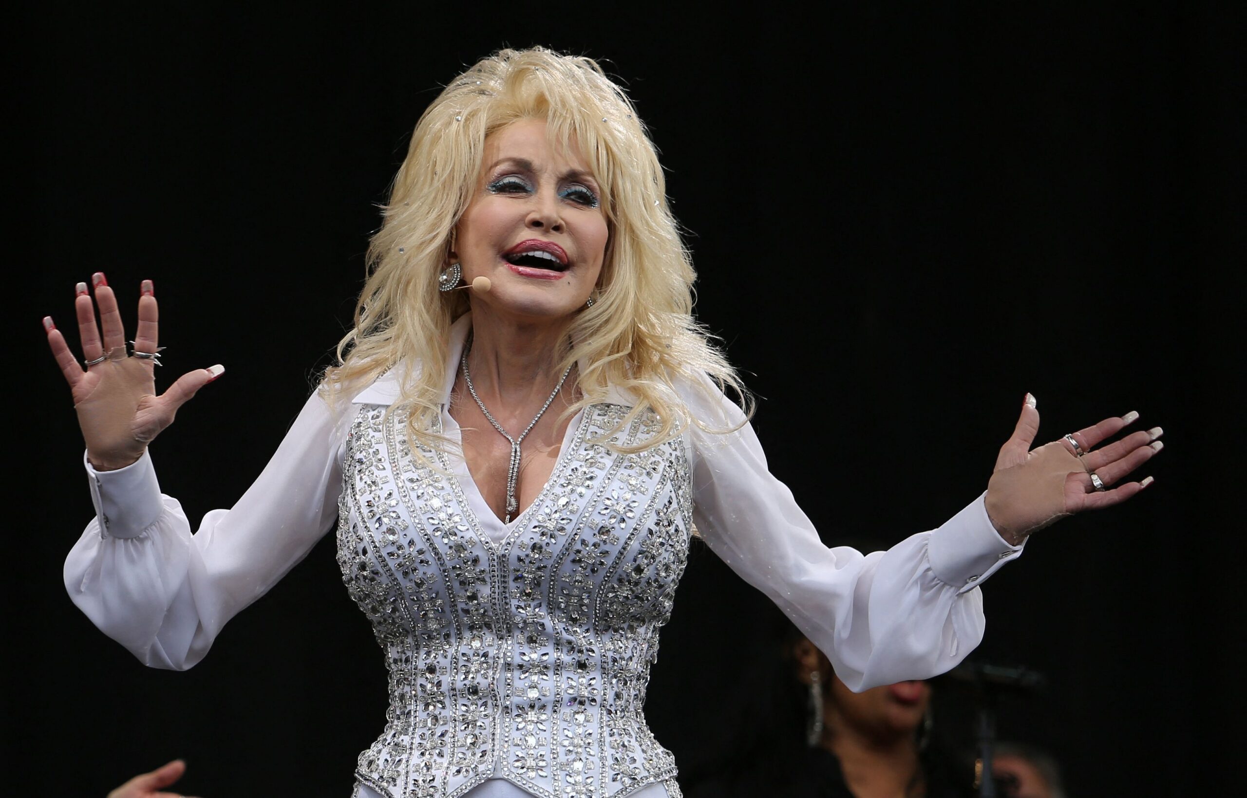 Dolly Parton Dies At 80 Cause Of Death Revealed dolly-parton-dies-at-80-cause-of-death-revealed
